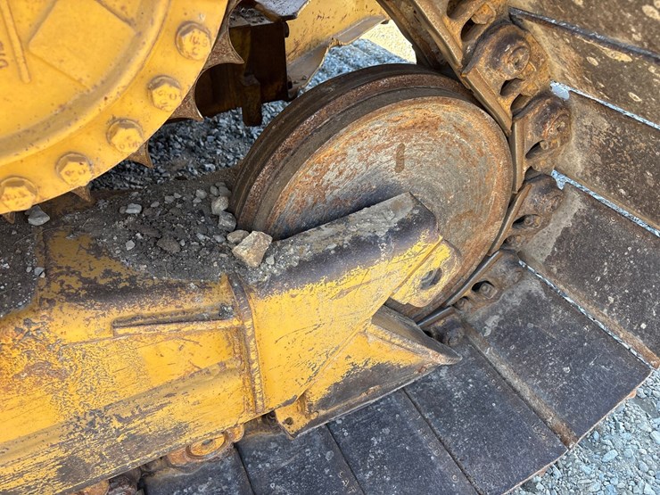 caterpillar-d5m-lgp-image-63
