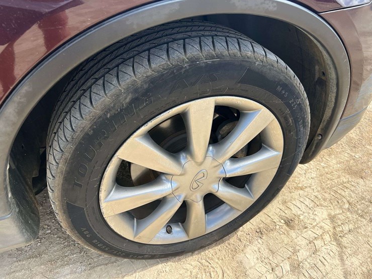 2017-infiniti-qx50-image-27