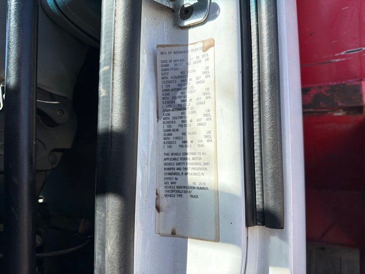 2016-kenworth-t880-image-66