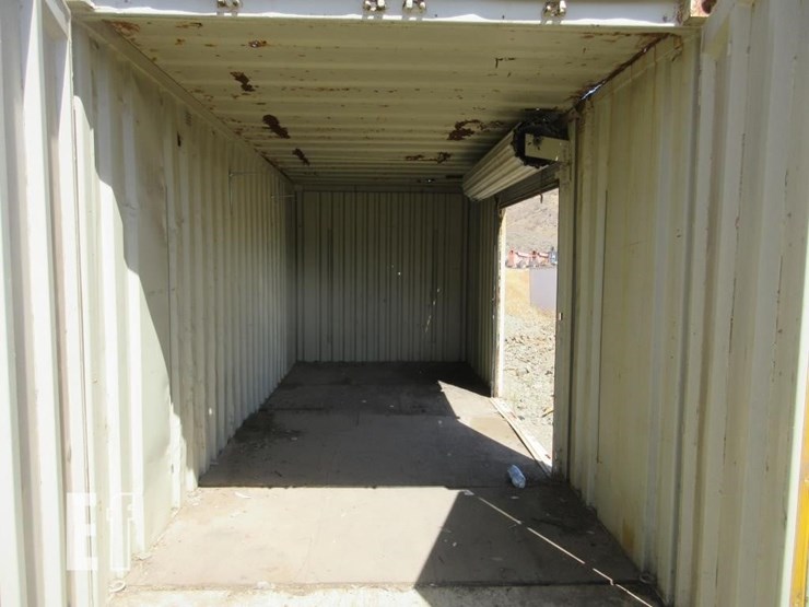 20'-storage-container-w/roll-up-side-door-image-5