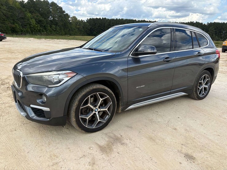 2016-bmw-x1-image-1