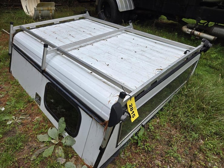 #1231-•-approx.-82"-truck-topper-image-1