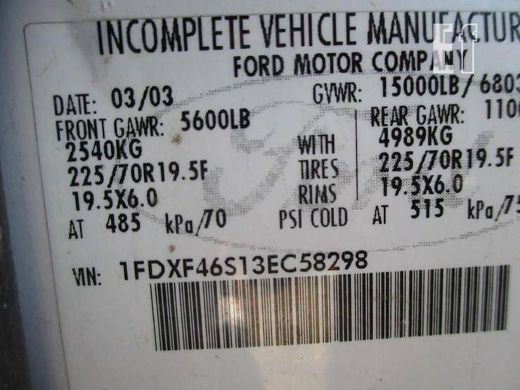 2003-ford-f450-image-25
