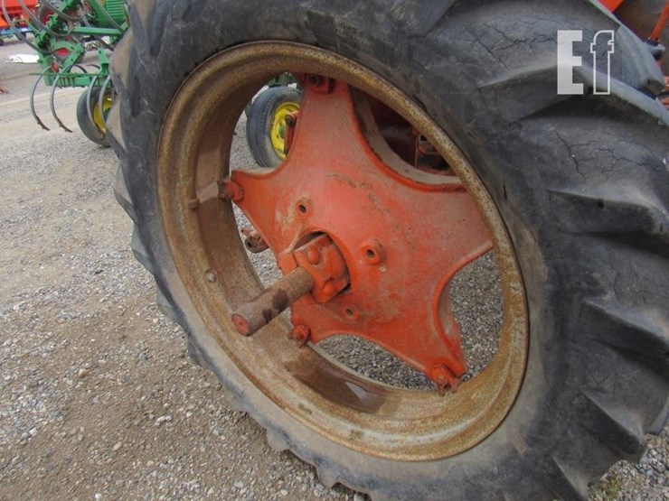 1952-case-ih-vac-78305-image-12