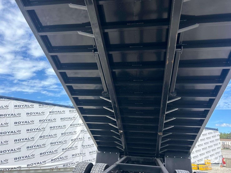 2020-international-mv607-image-27
