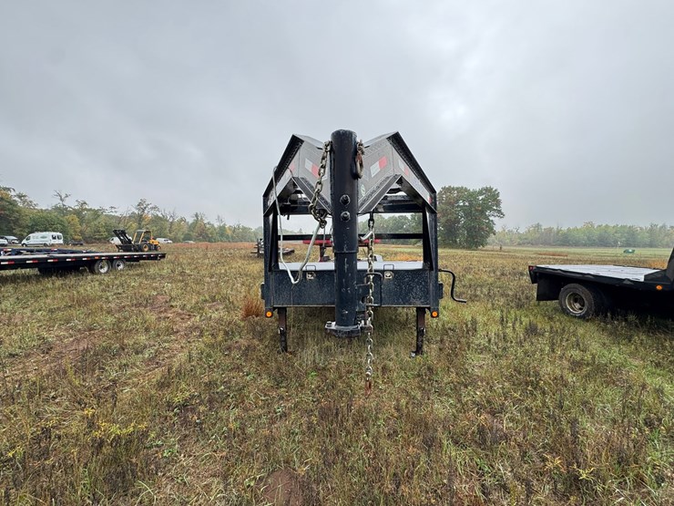 #1947-•-2015-load-max-gooseneck-trailer-image-8