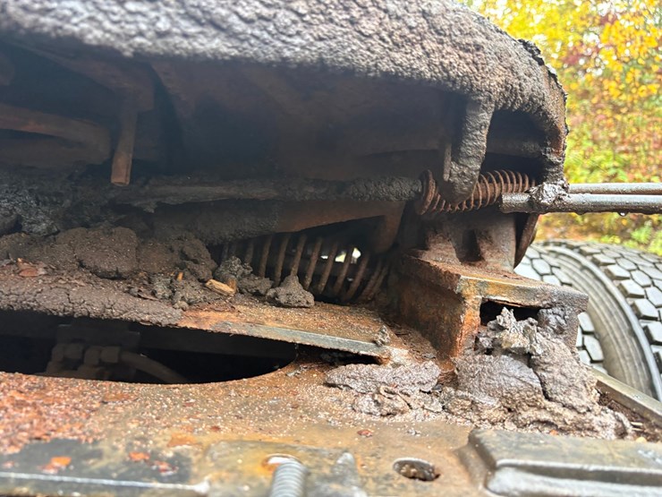 1994-caterpillar-10-image-35