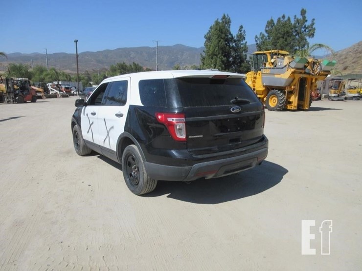 2014-ford-explorer-image-4