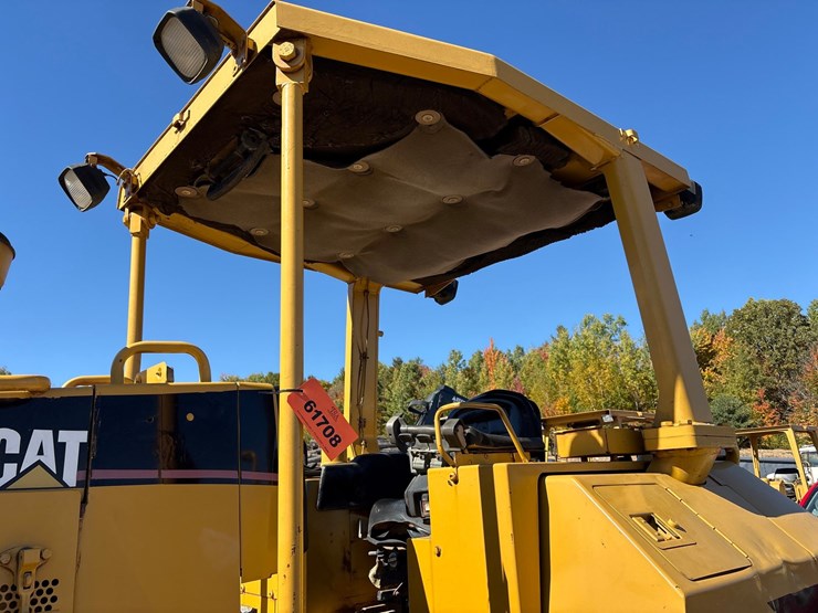 caterpillar-d5m-lgp-image-11