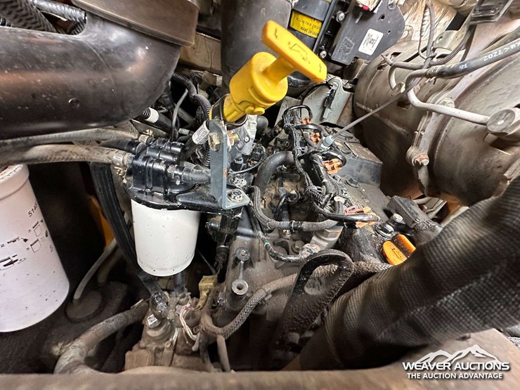 2018-mustang-1650rt-image-49