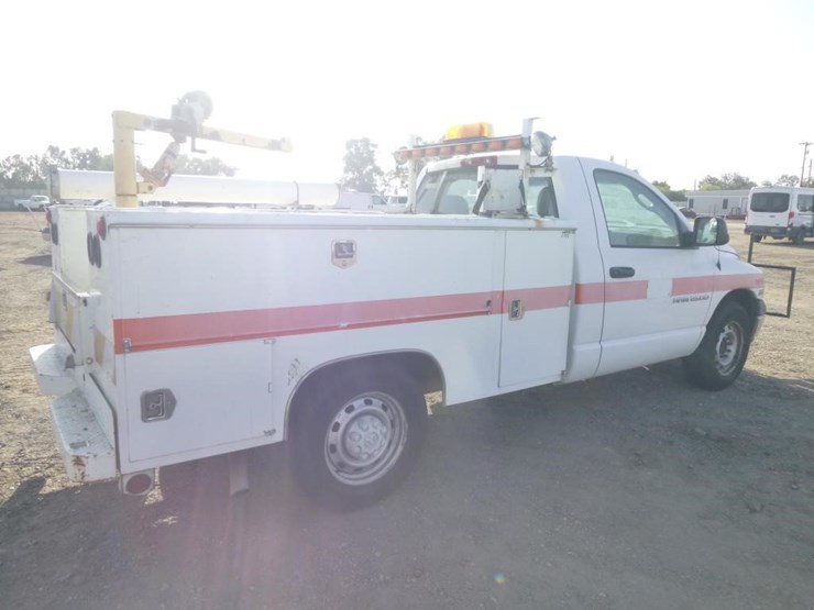 2005-dodge-ram-2500-image-4