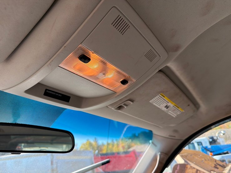 2013-chevrolet-1500-image-59