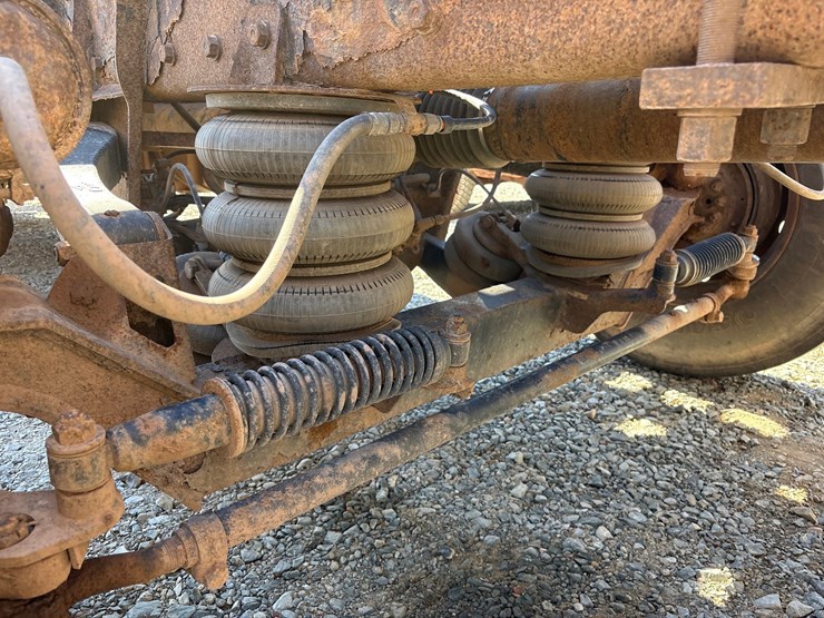 2009-kenworth-t800-image-83