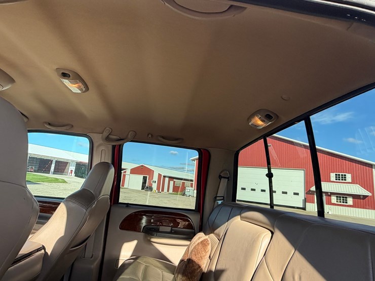2002-ford-f250-lariat-image-35