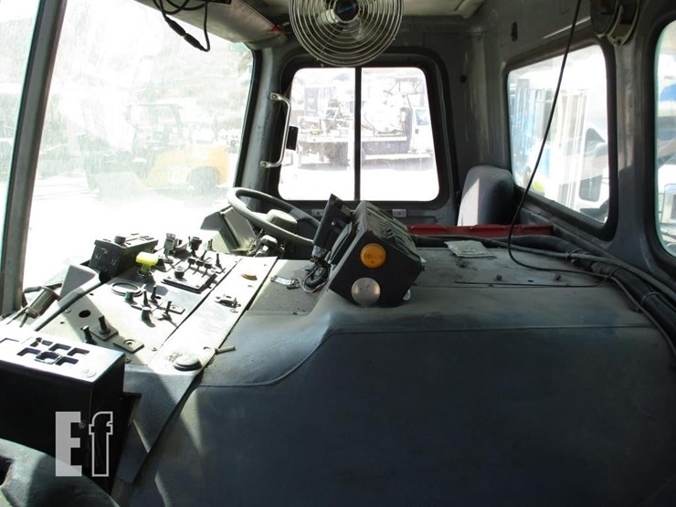 2004-autocar-xpeditor-image-8
