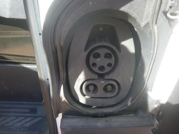 2022-ford-e450-image-17
