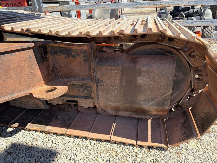 2013-caterpillar-c9-image-70