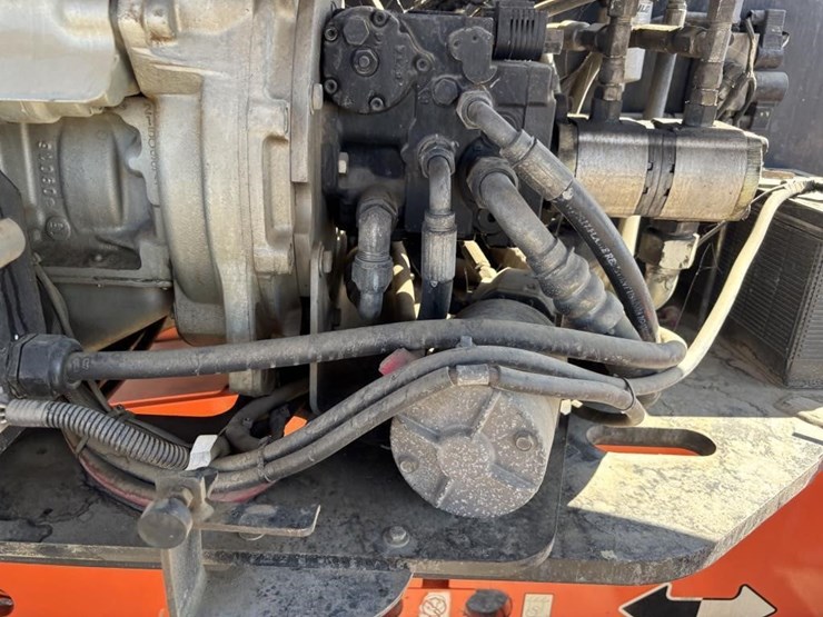 2007-jlg-400s-image-33