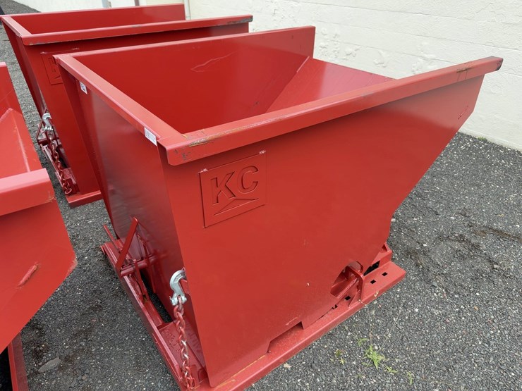 2-yard-self-dumping-hopper-image-3