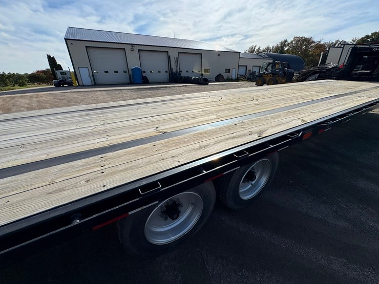 #1956-•-2023-gatormade-tuff-gooseneck-trailer-image-36