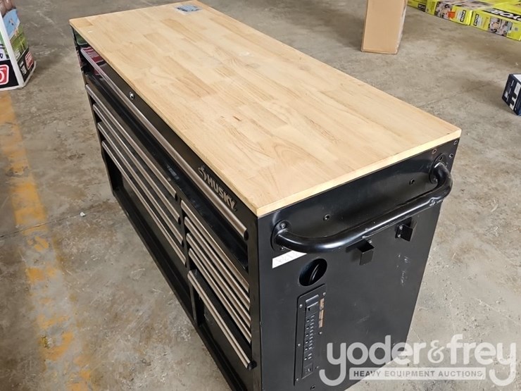 black-husky-toolbox-image-5