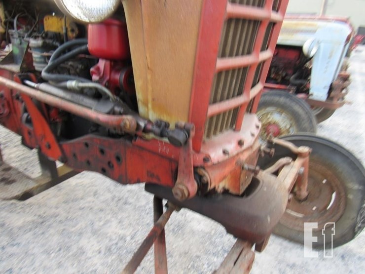 ford-960-image-10