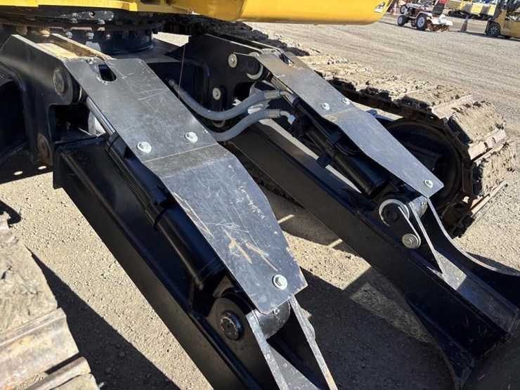 2020-caterpillar-313flgc-image-13