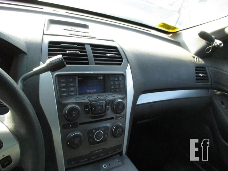 2014-ford-explorer-image-9