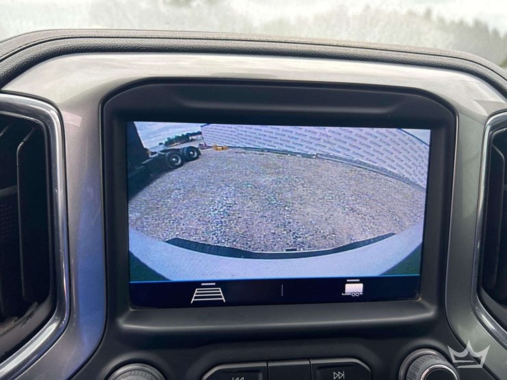 2022-chevrolet-silverado-2500-image-16