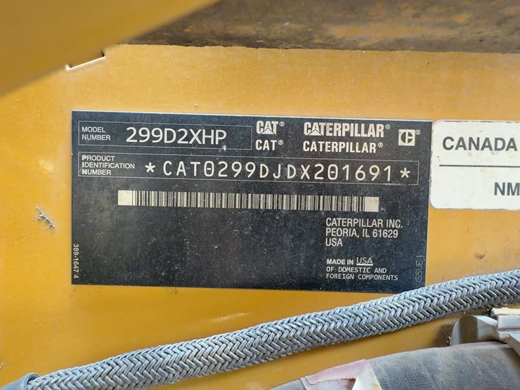 2020-caterpillar-299d2-xhp-image-28