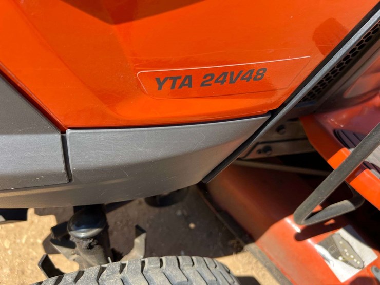 husqvarna-yta24v48-24-hp-48"-riding-lawn-tractor-(473-hours)-image-9