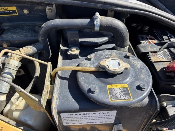 deere-27d-image-41