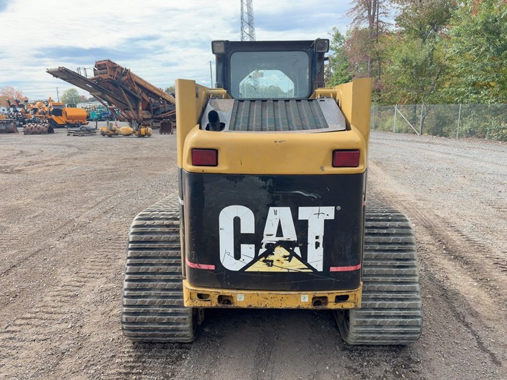 2005-caterpillar-277b-image-4