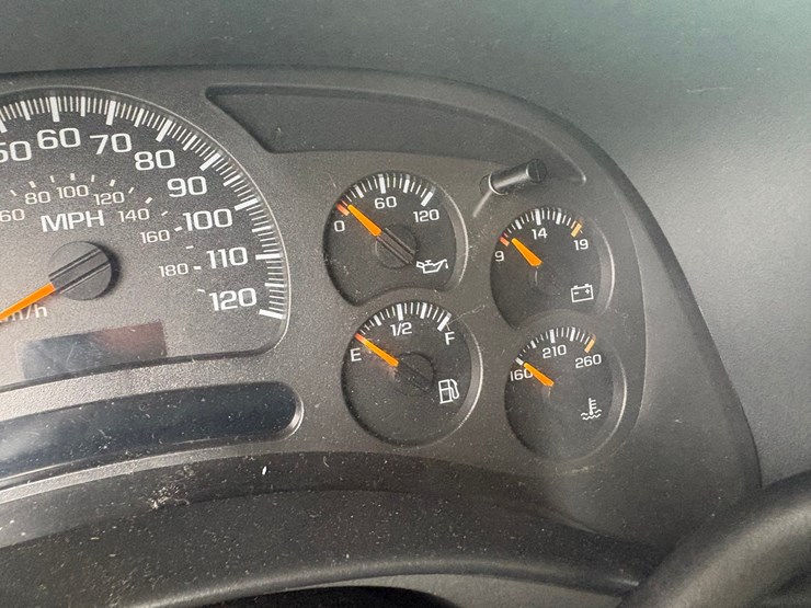 2003-chevrolet-2500-image-54