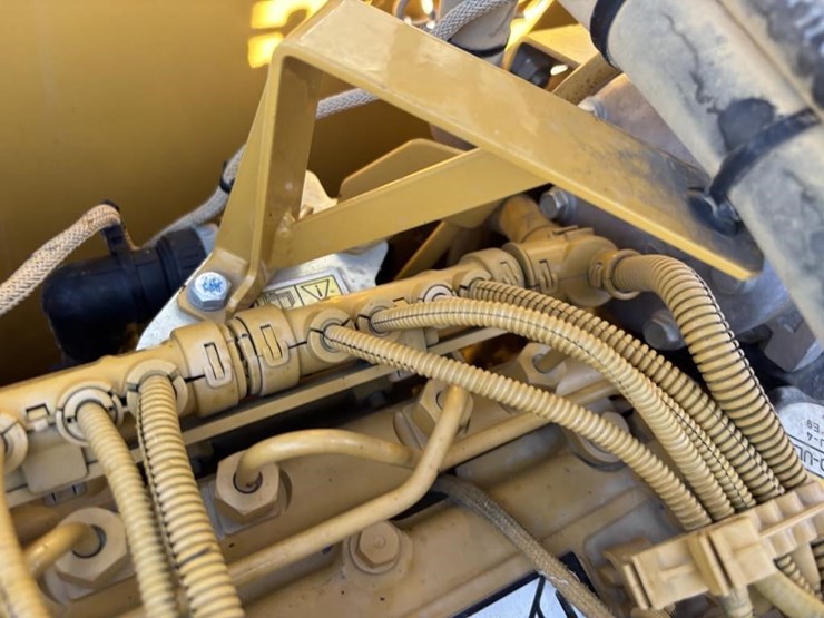 2020-caterpillar-313flgc-image-71