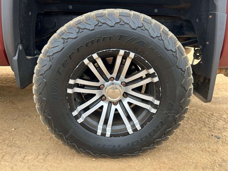 2014-gmc-sierra-1500-denali-image-35