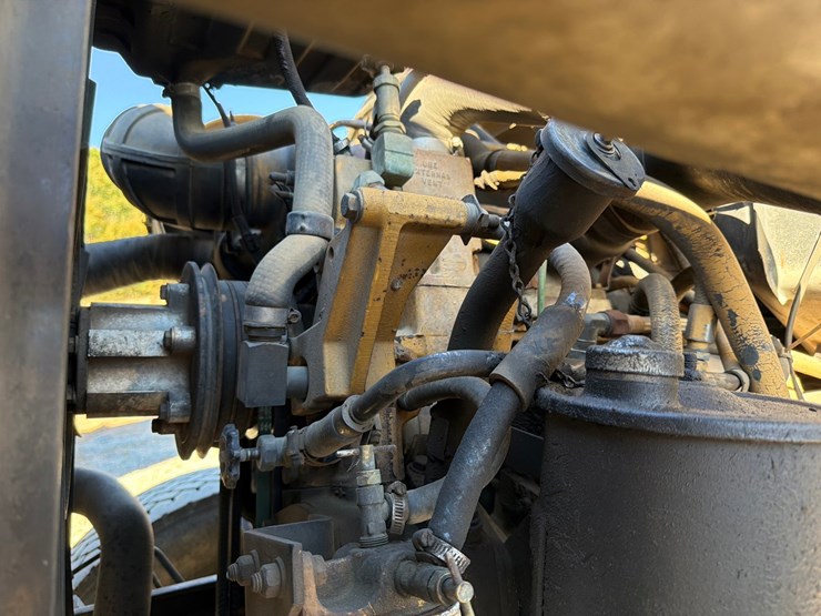 ford-l9000-image-93
