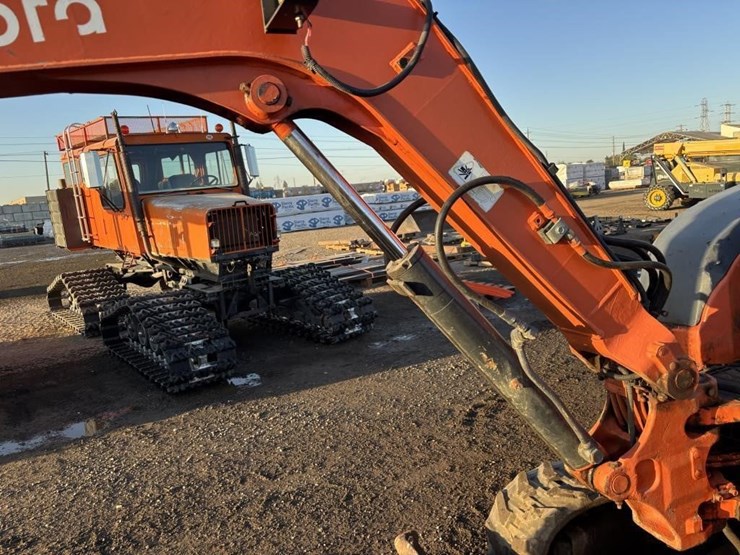 kubota-u30-image-17