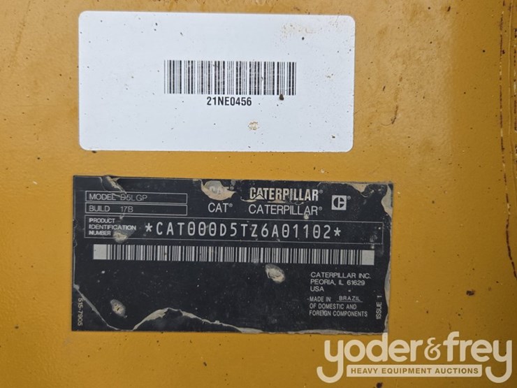 2021-caterpillar-d5-lgp-image-65