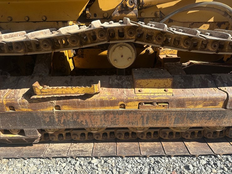 caterpillar-d3c-xl-image-51