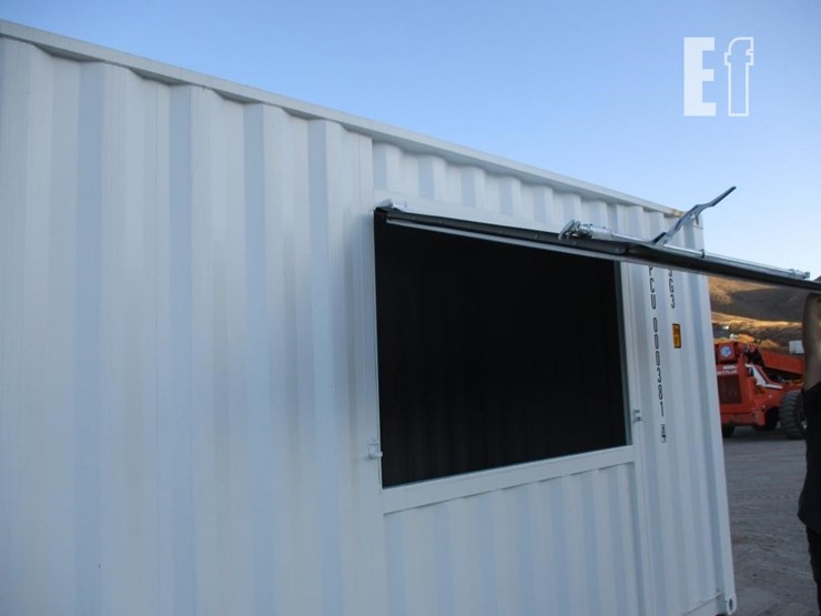 40'-shipping-container-image-6