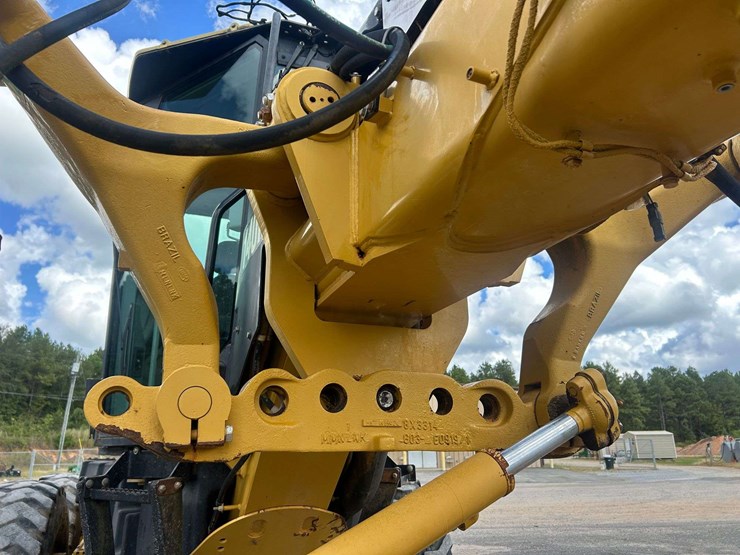 2008-caterpillar-140m-vhp-plus-image-30