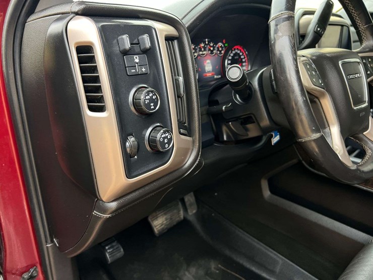 2014-gmc-sierra-1500-denali-image-12
