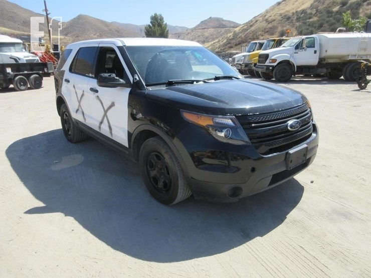 2014-ford-explorer-image-2