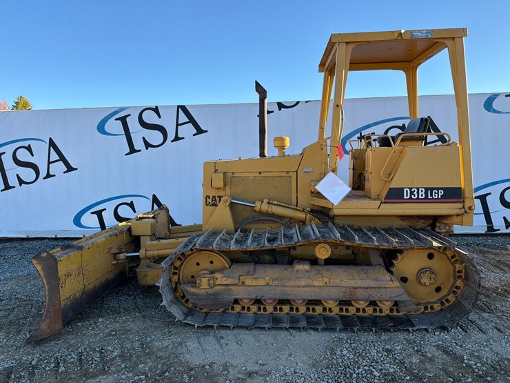 caterpillar-d3b-lgp-image-2