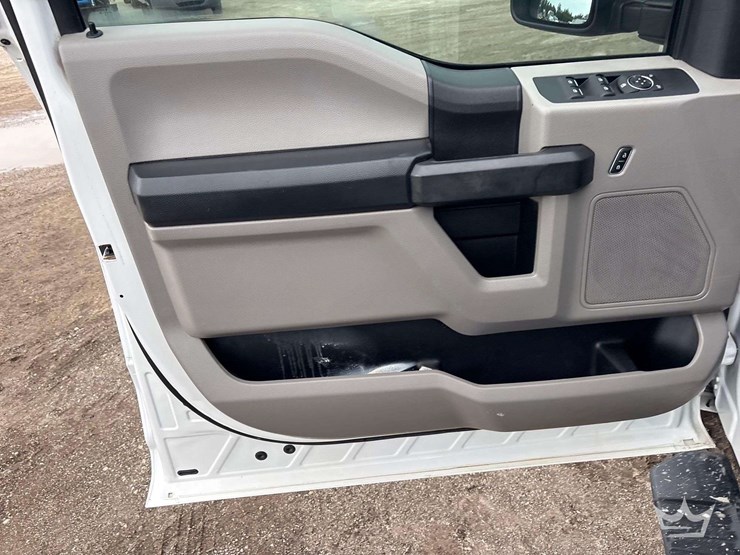2019-ford-f250-image-11