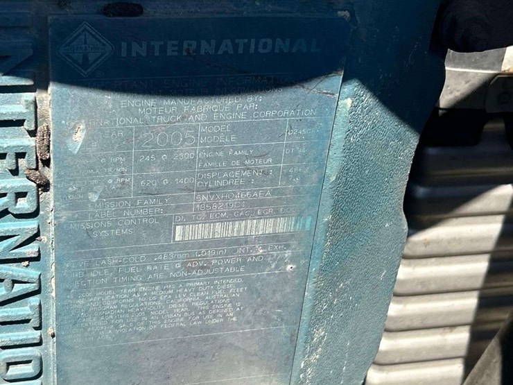 2006-international-durastar-4300-image-10