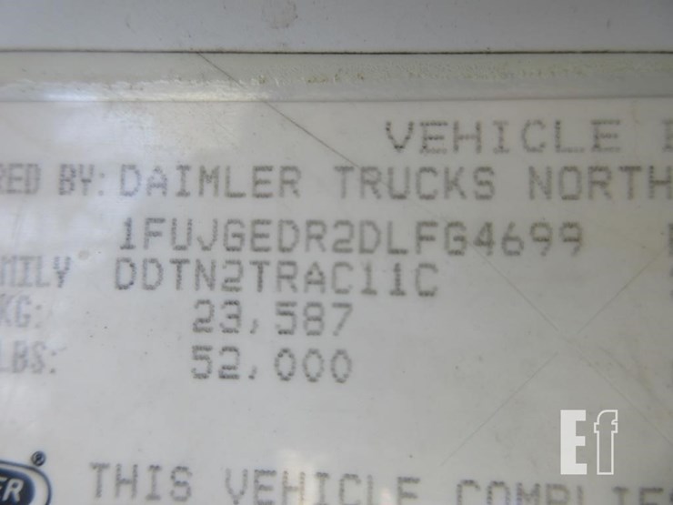 2013-freightliner-cascadia-125-image-31