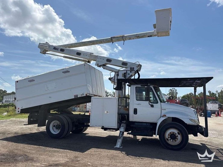 2012-international-durastar-4300-image-4