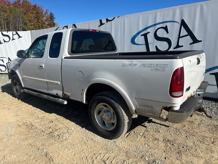 2001-ford-f150-xlt-image-3